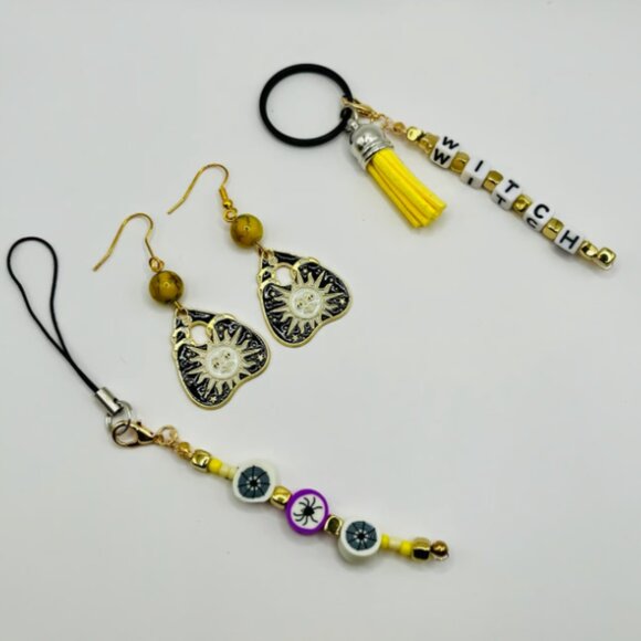 HALLOWEEN Accessory Set PLANCHETTE Earrings, Keychain, Phone Charm WITCH - Picture 1 of 4